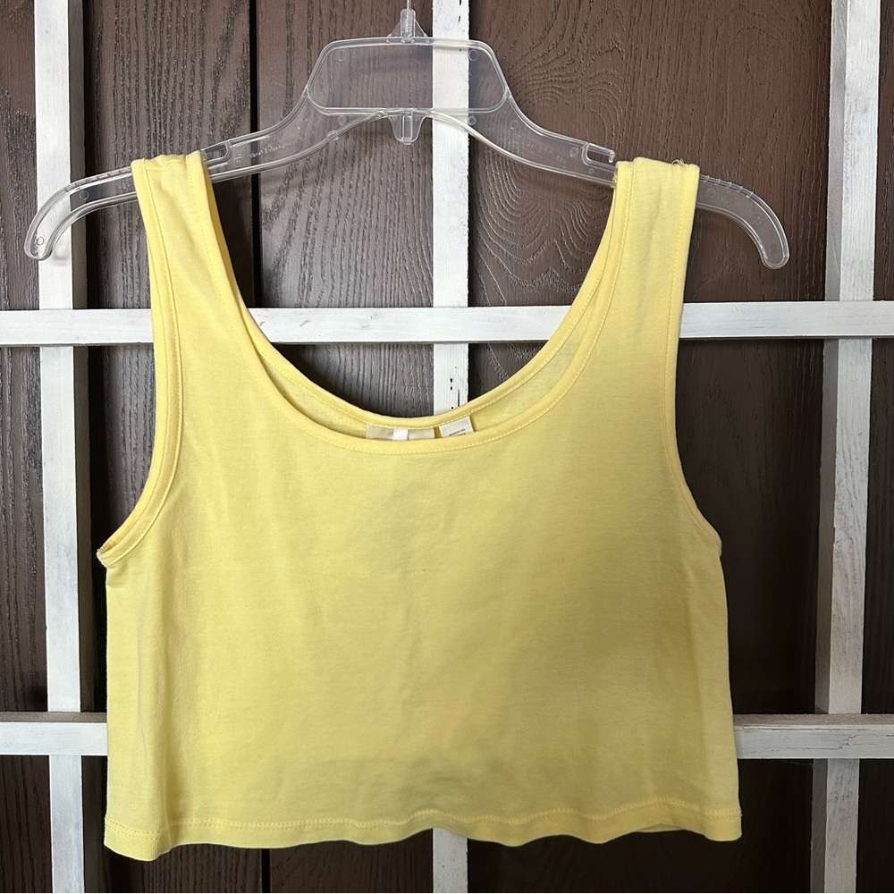 Pale yellow Only crop tank top size women’s large